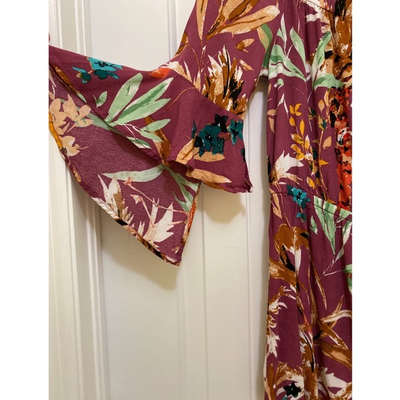 Romper - Picture 2 of 3